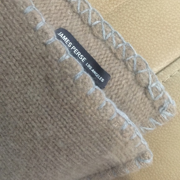 James Perse Cashmere Blanket - Picture 3 of 5